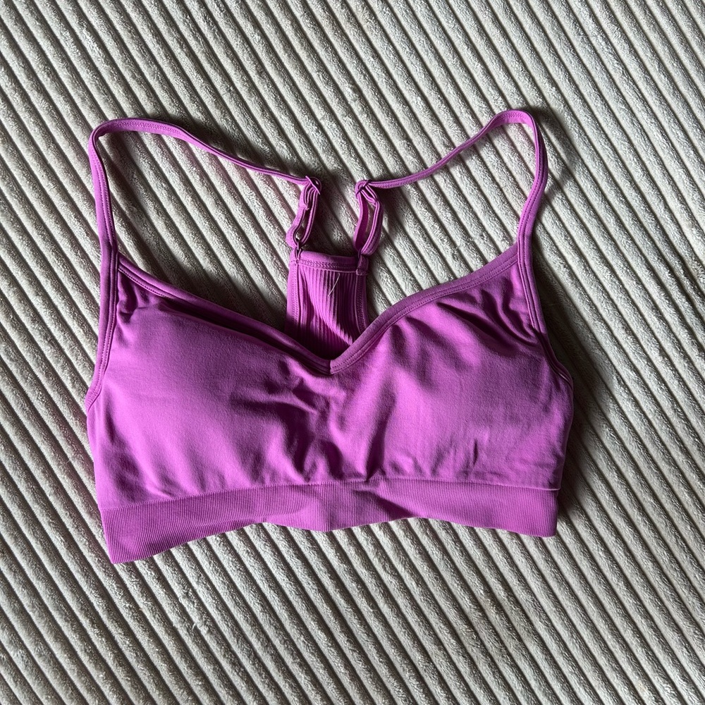 Fabletics Vibrant Pink Sports Bra